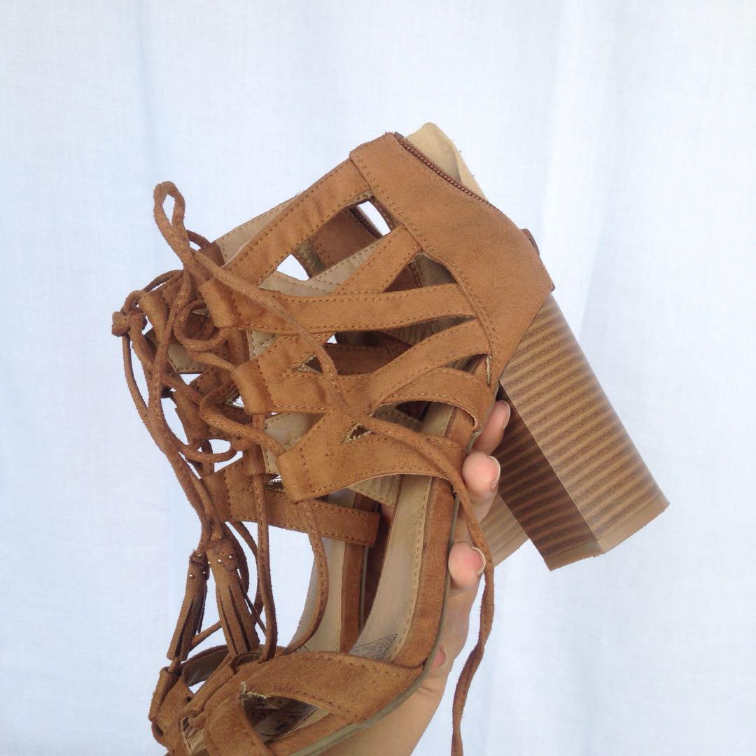 Brash Payless Boho Vintage Block Heels 