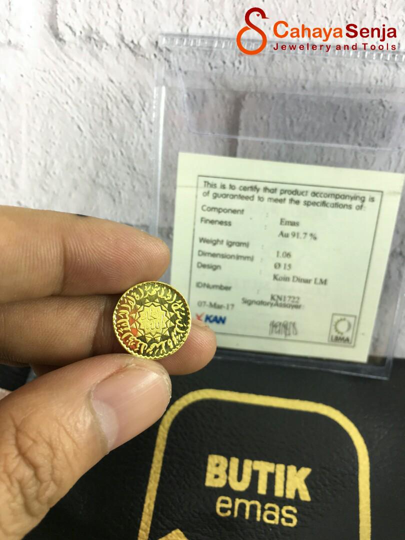 Emas 1 4 Koin Dinar Lm 1 06 Gram Logam Mulia Antam Bersertifikat Fesyen Wanita Perhiasan Di Carousell