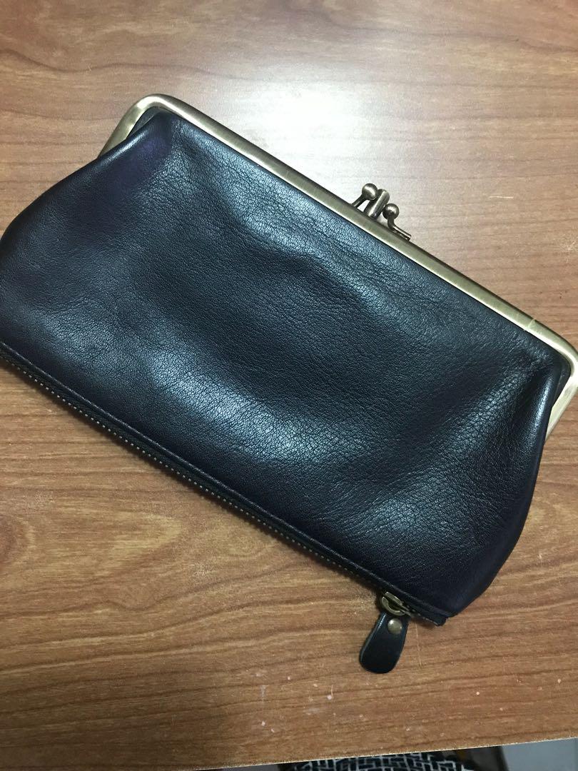Kiss lock hotsell clutch wallet