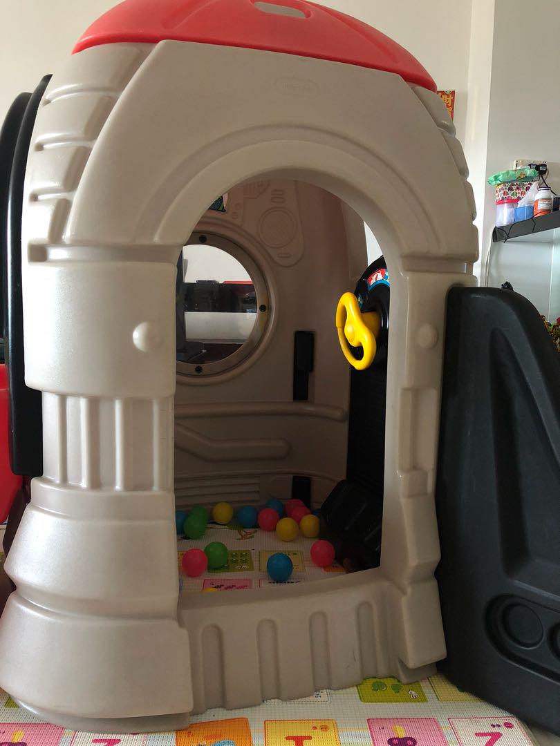 little tikes spaceship