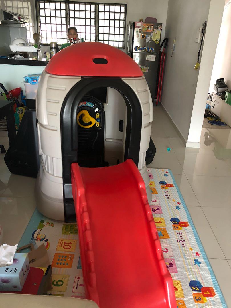 little tikes spaceship