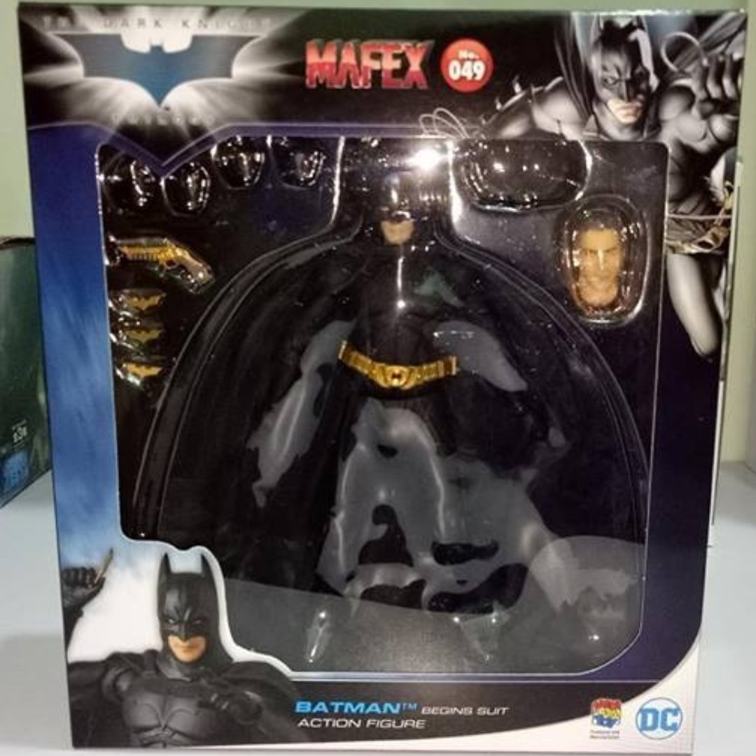 Mafex 049 Batman Begins Suit Hobbies Toys Collectibles