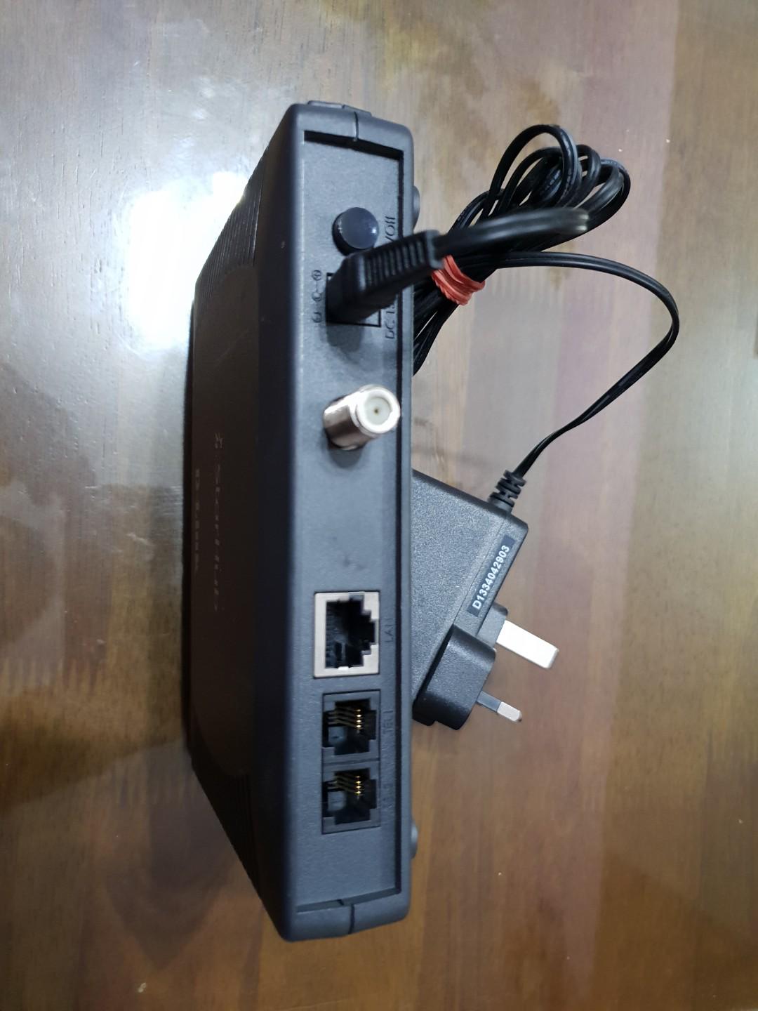 Dlink DCM712 Cable Modem StarHub, Computers & Tech, Parts & Accessories