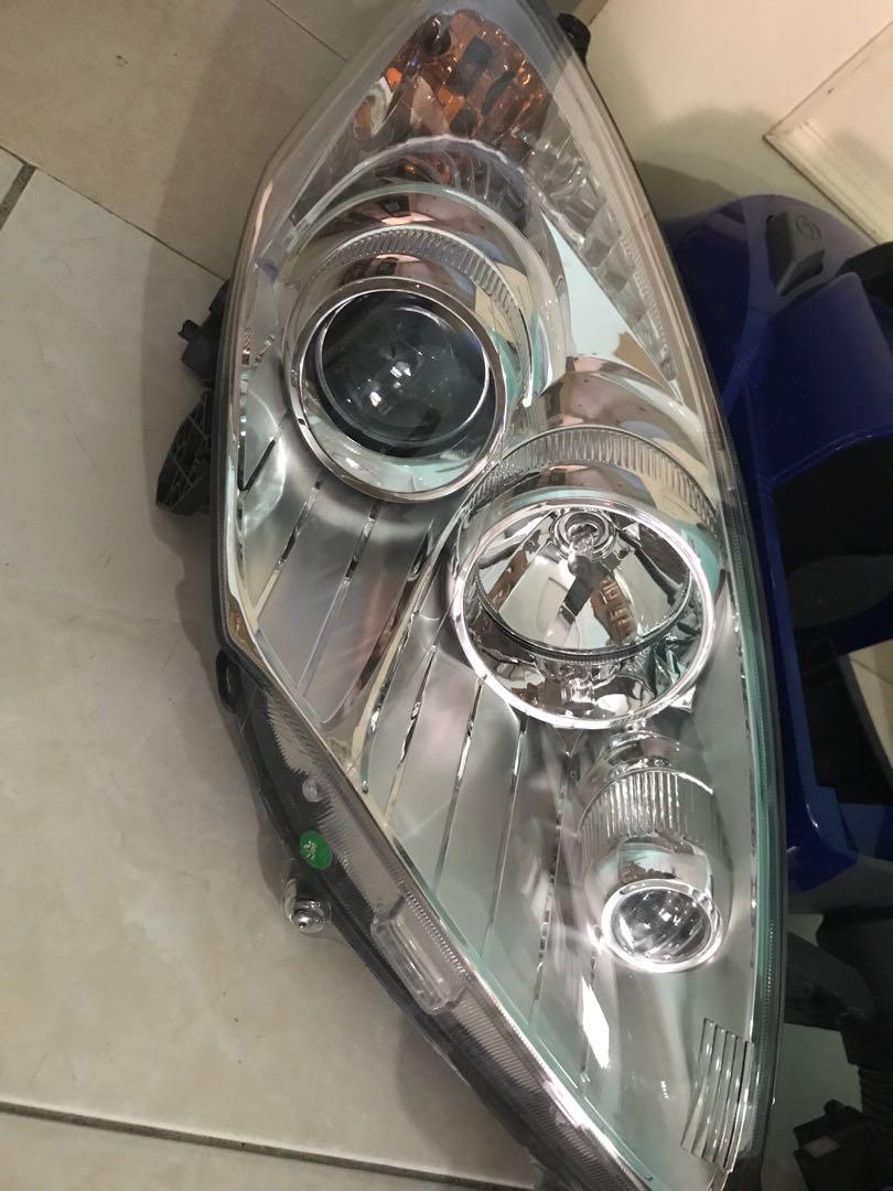 Perodua Alza Original Headlamp LH & RH 2 in 1, Auto Accessories on Carousell