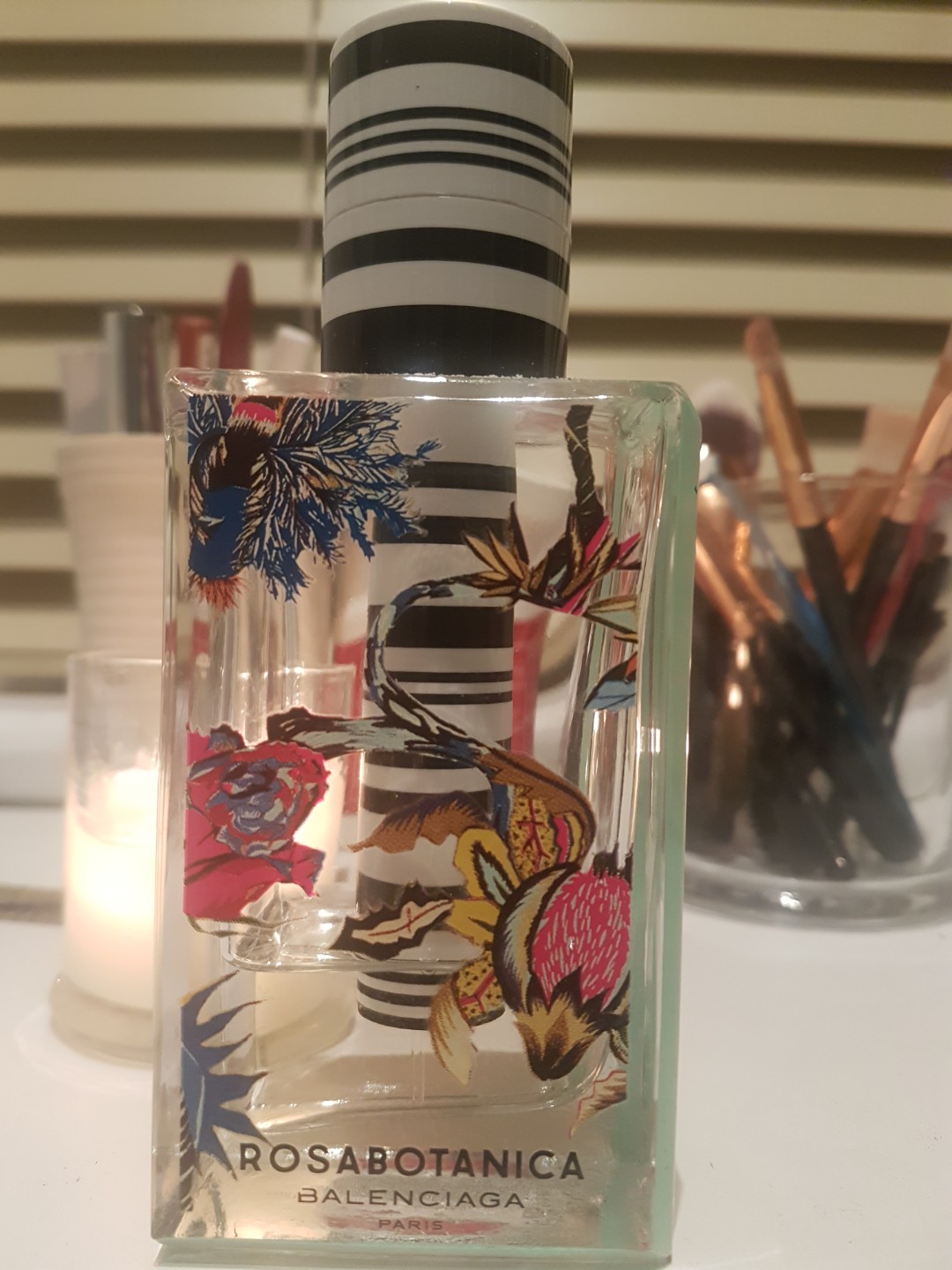 Rosabotanica balenciaga paris perfume