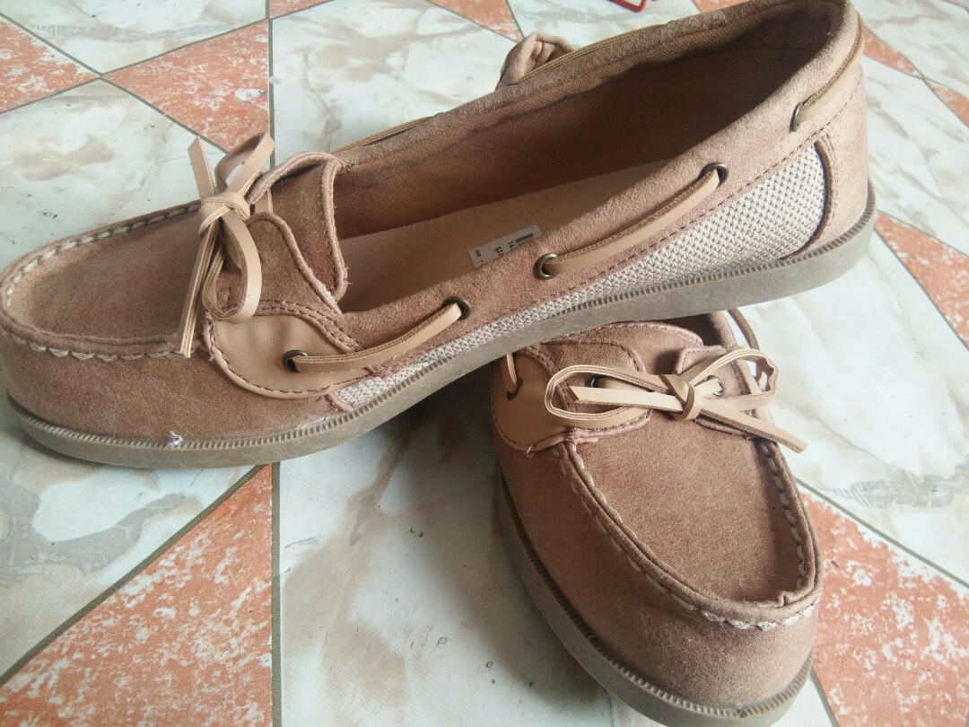 Womens boat shoes payless store