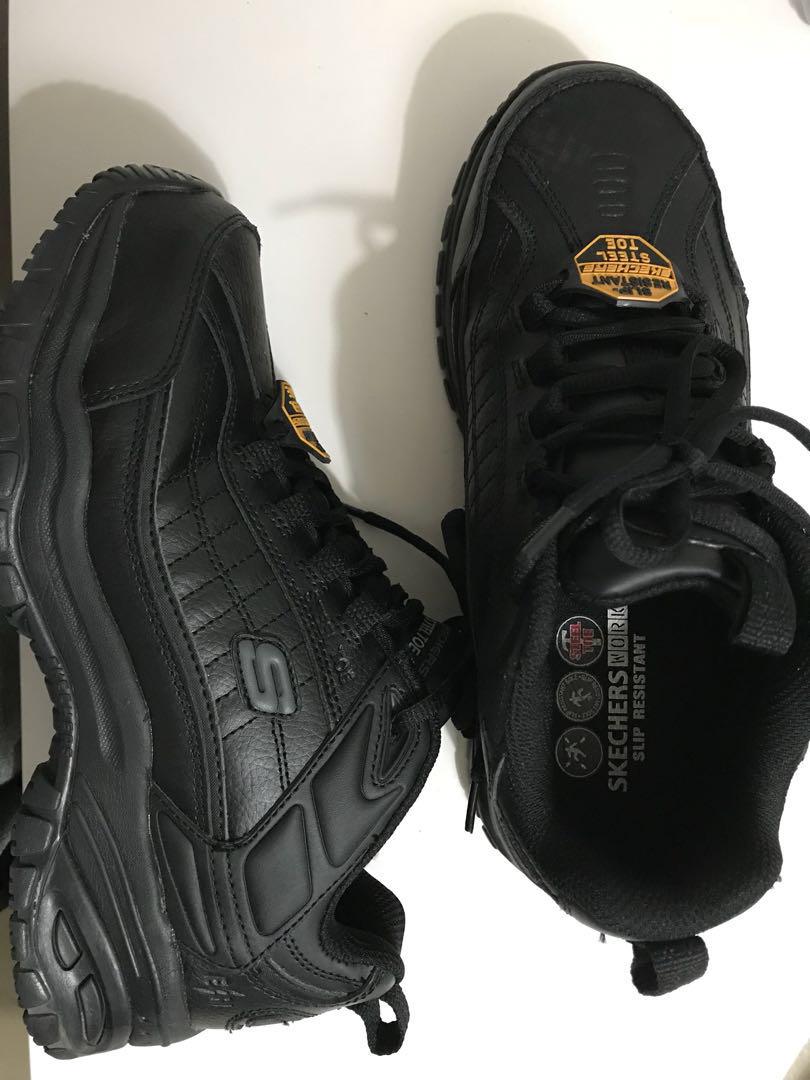 sketchers safety boots