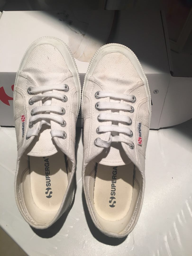 superga fake