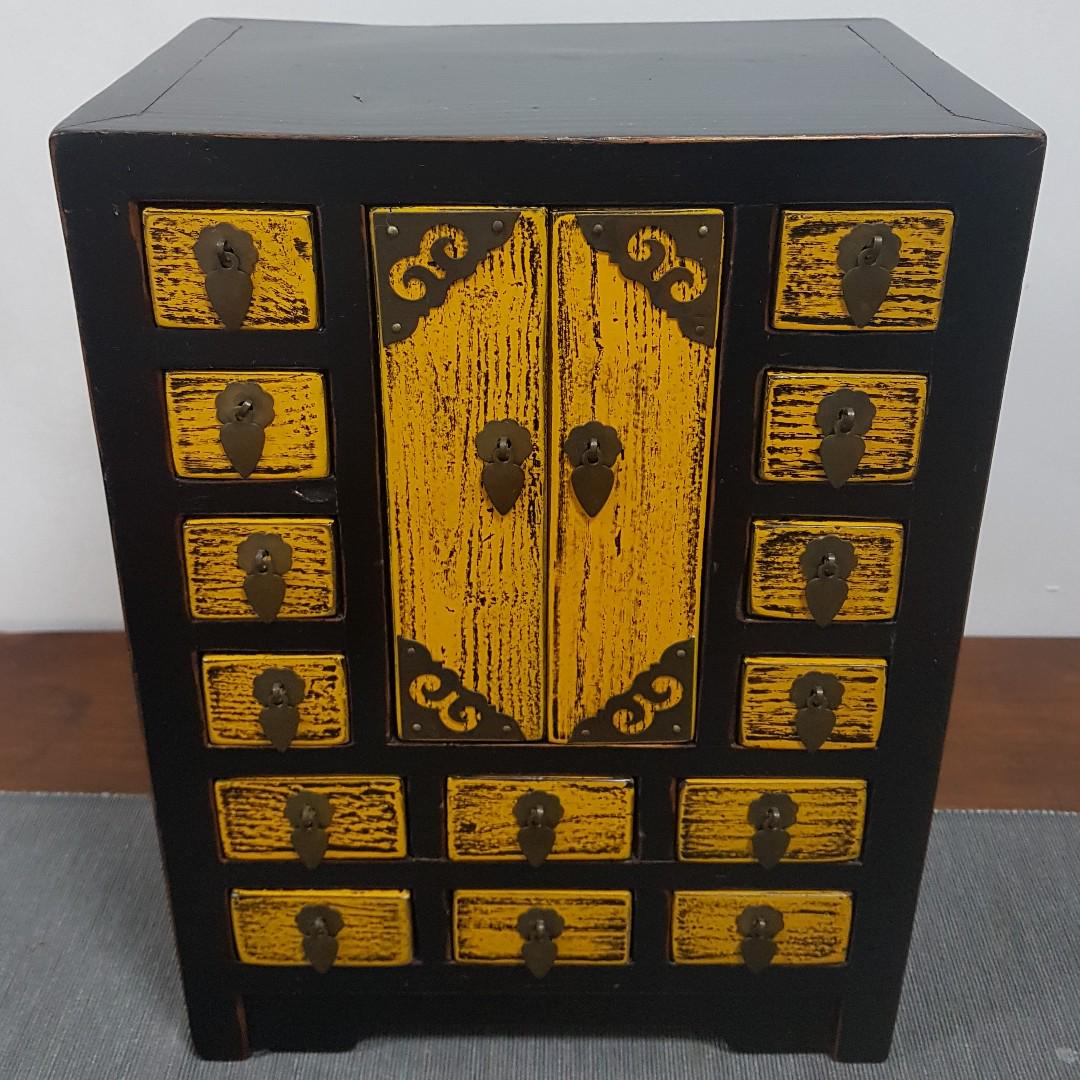 Table Top Decorative Rustic Wooden Mini Chest Of Drawers