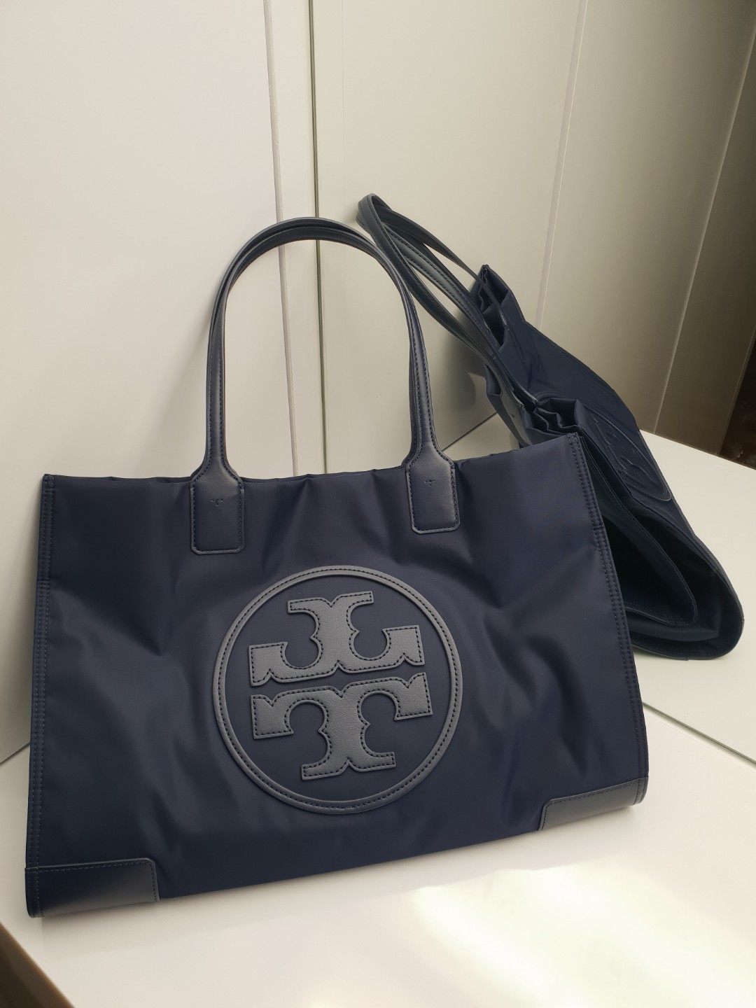 Tory burch ella tote navy sale blue