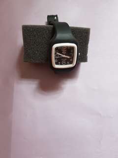 (Kategori: ) berada di . Dikirim oleh prelovedthings_25 (ID iklan 181075751, Gambar 1). Deskripsi: .