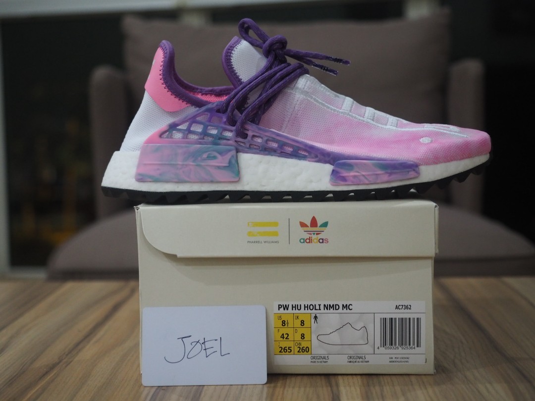 human race shoe box