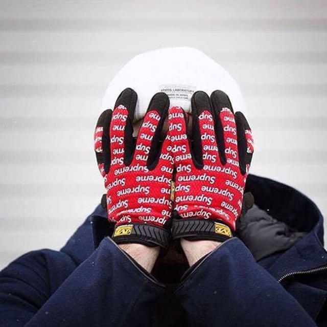 Supreme mechanix gloves outlet