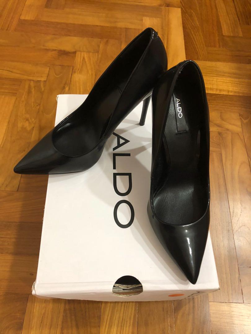 black heels size 5