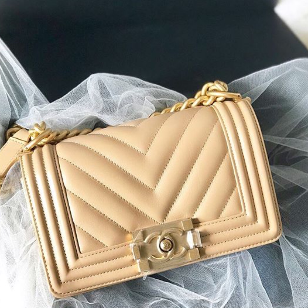 Chanel beige on sale chevron boy bag