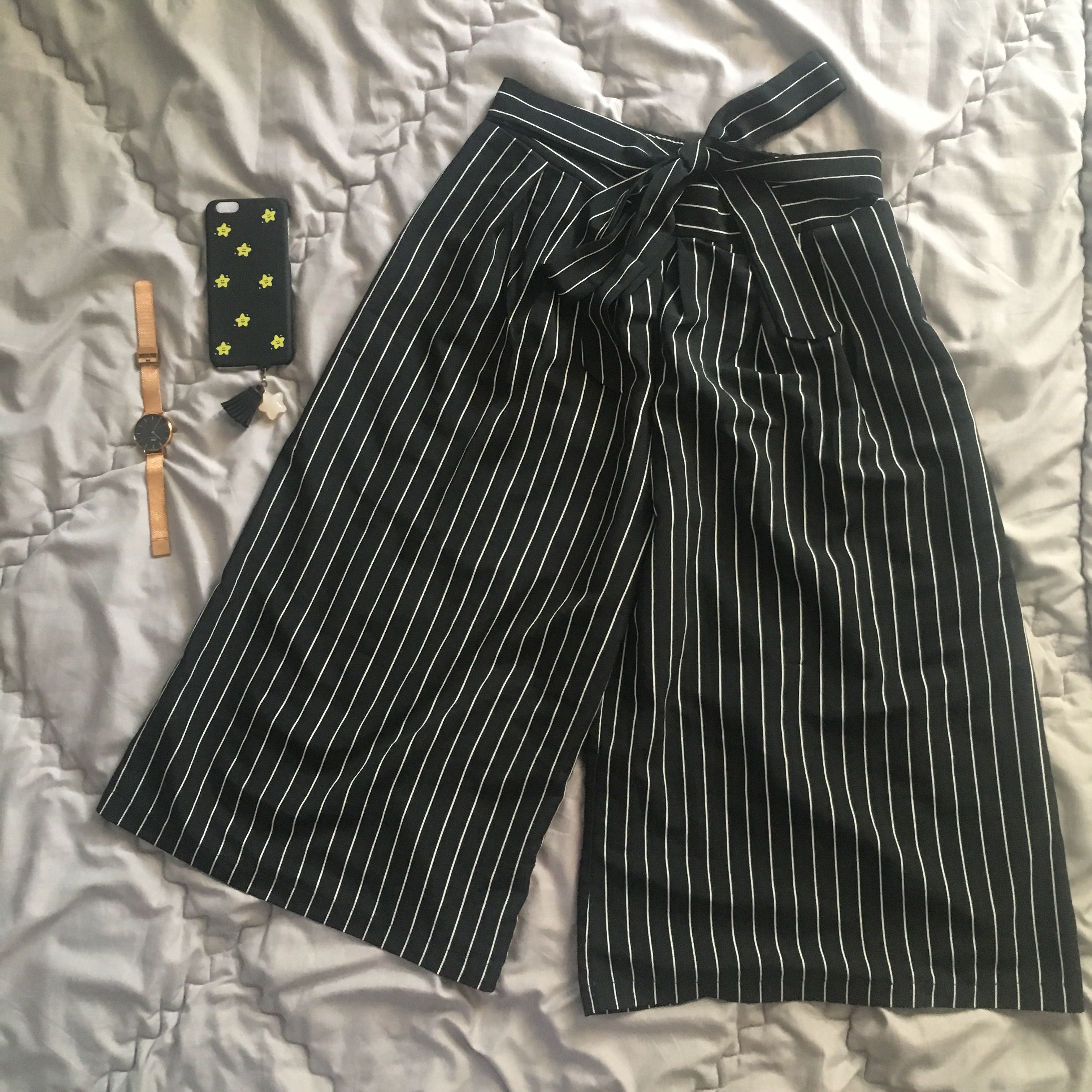 Celana kulot 7 8 Preloved Fesyen Wanita Pakaian Wanita di Carousell photo photo photo