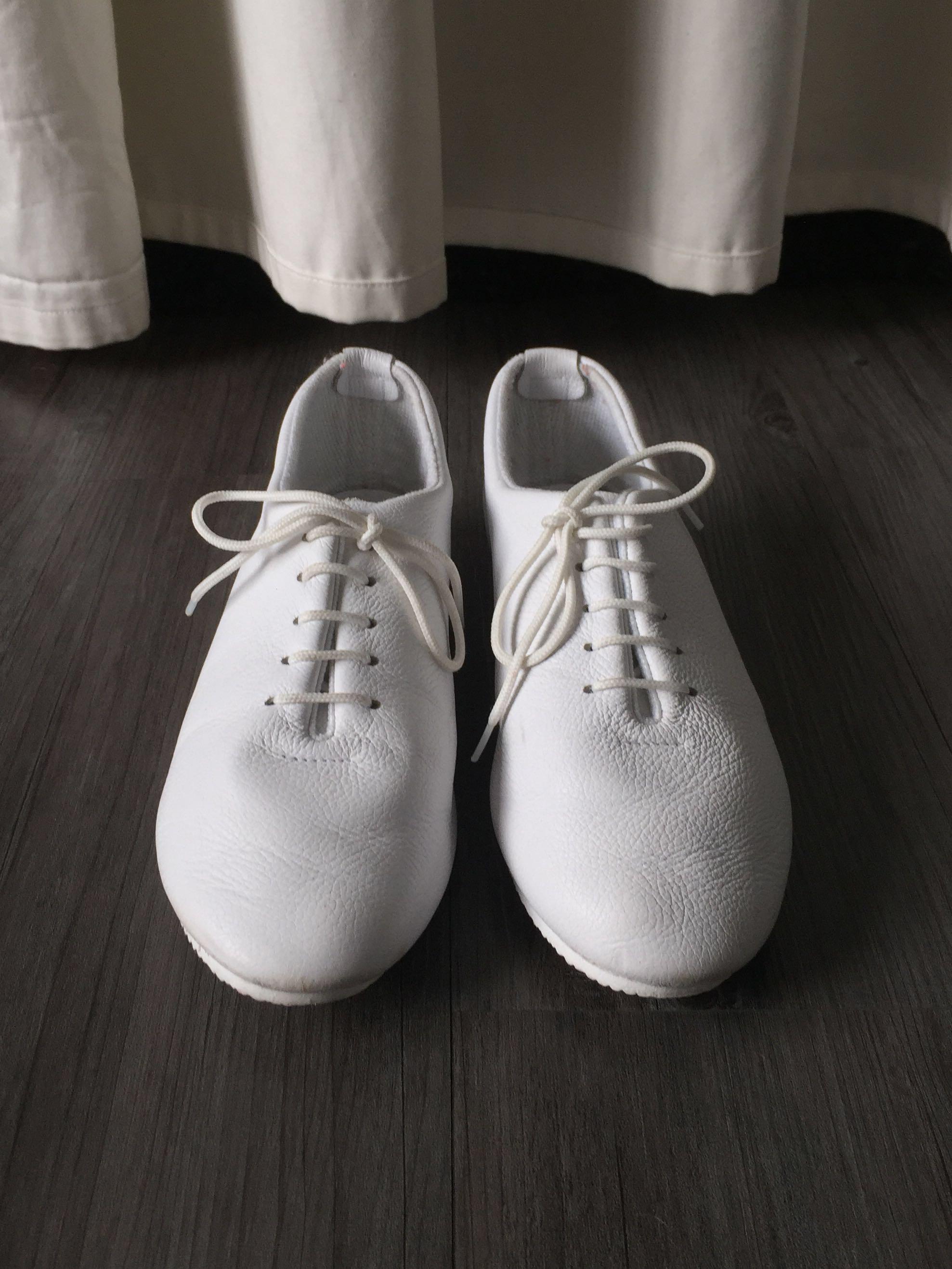 Crown jazz shoes store