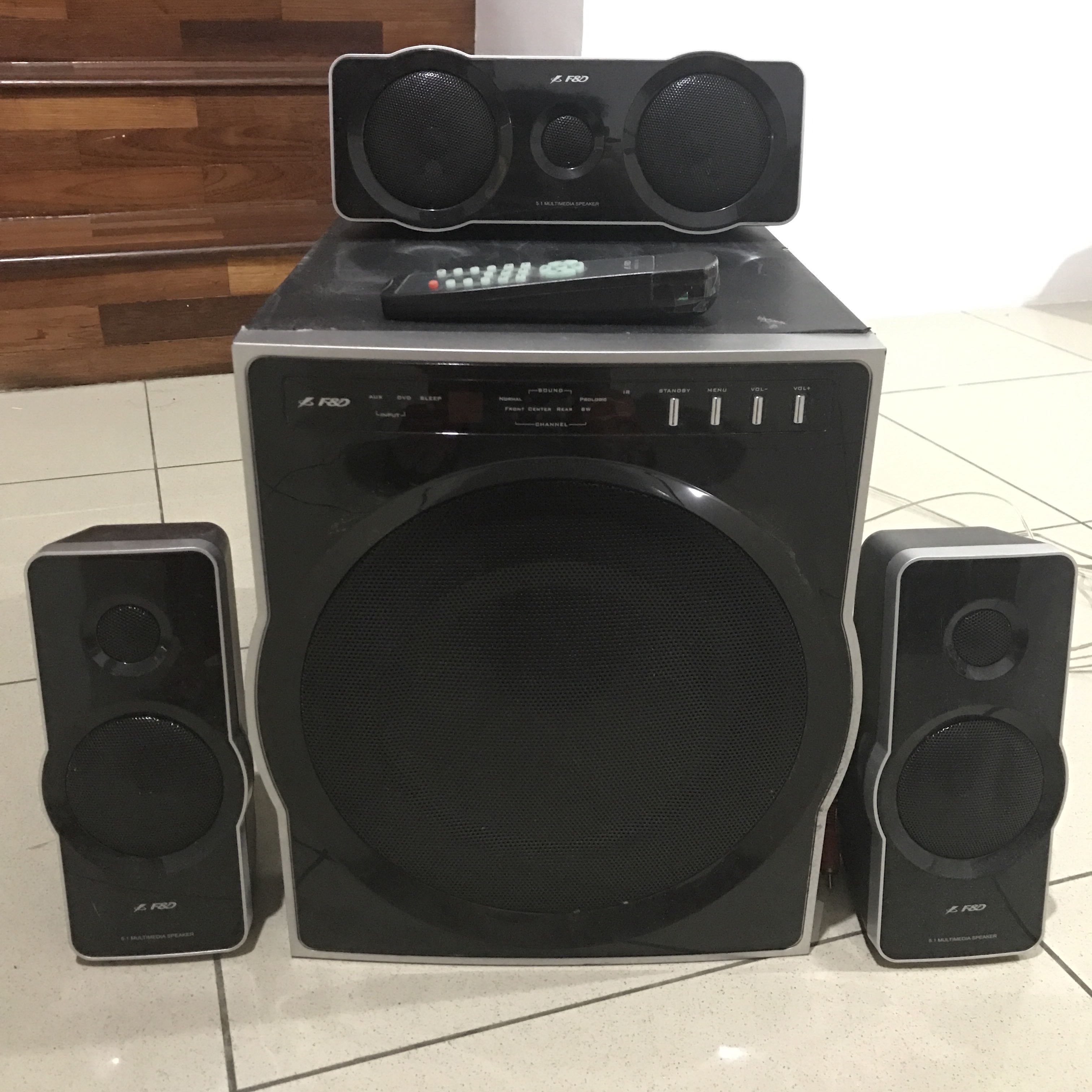 F D F6000 3.1 Multimedia Speaker