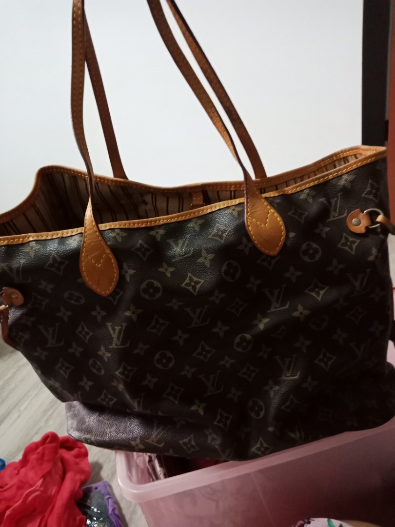 large lv bag