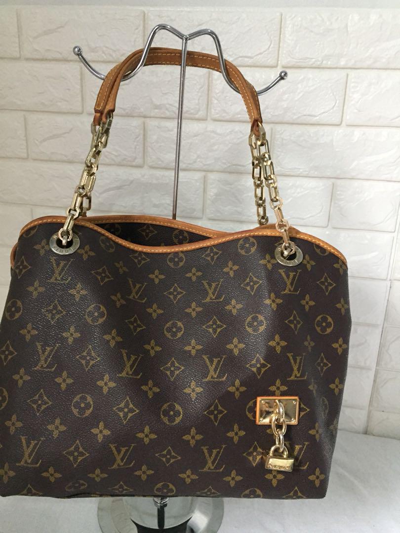 LV Hiver, Women's Fashion, Bags & Wallets, Purses & Pouches on Carousell