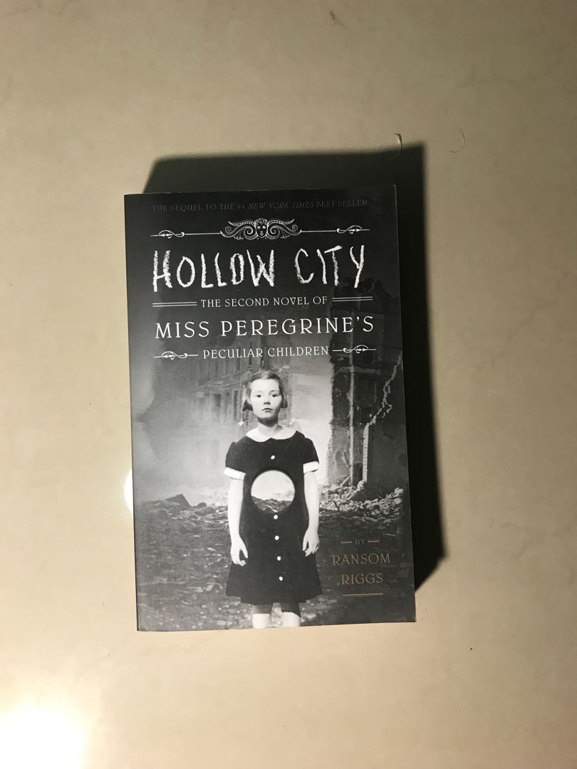 Miss Peregrine S Peculiar Children Book Two Hollow City Books