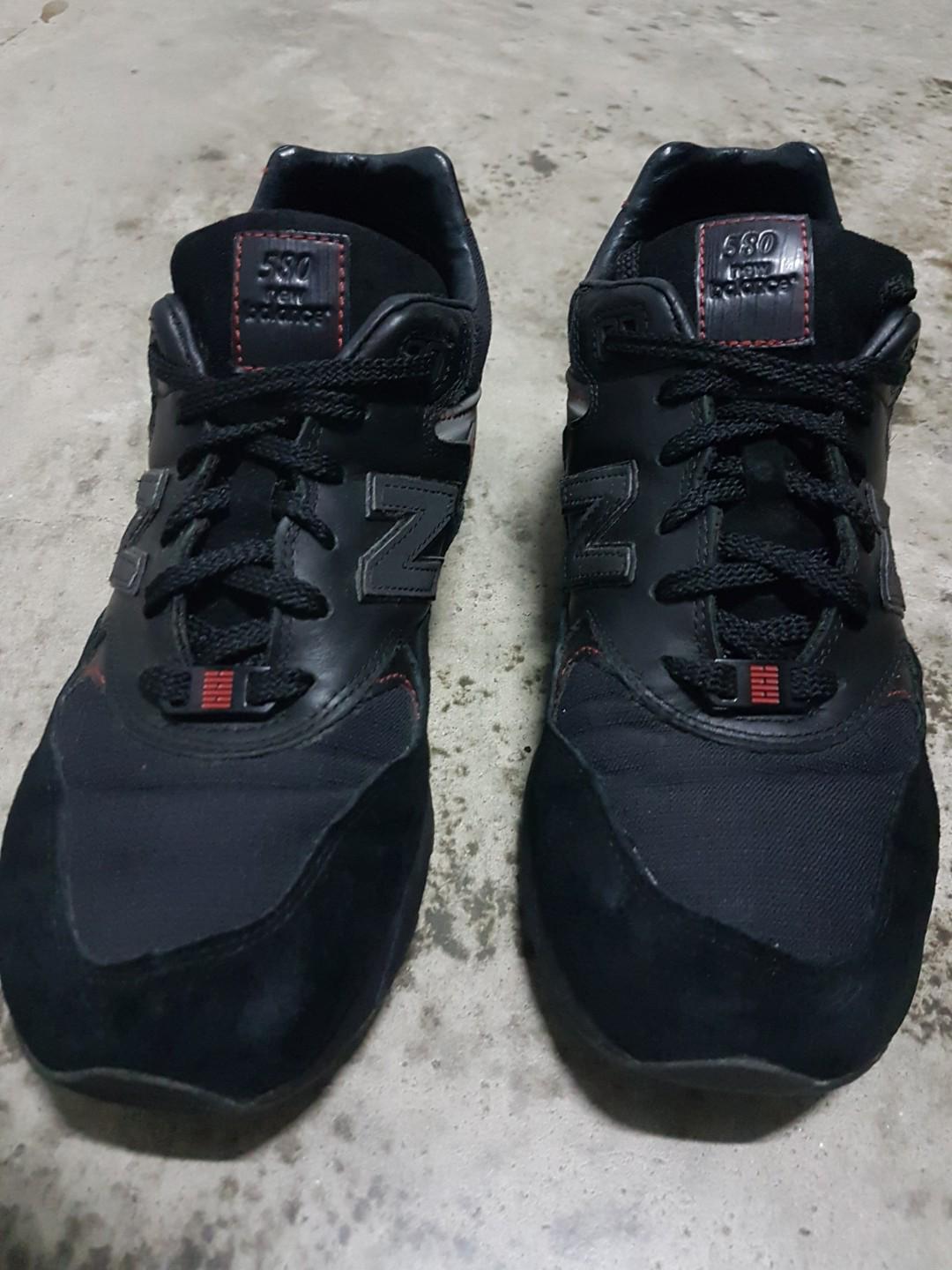 New balance discount snake eyes
