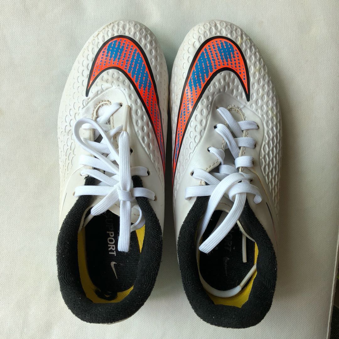 hypervenom soccer shoes