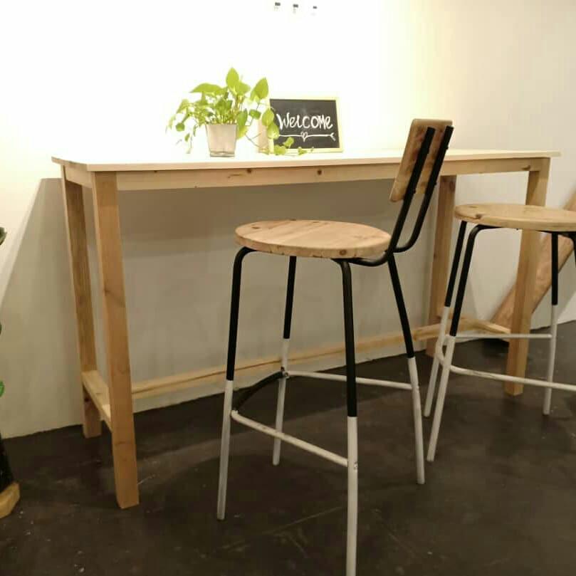 Pallet high table, Furniture & Home Living, Furniture, Tables & Sets on