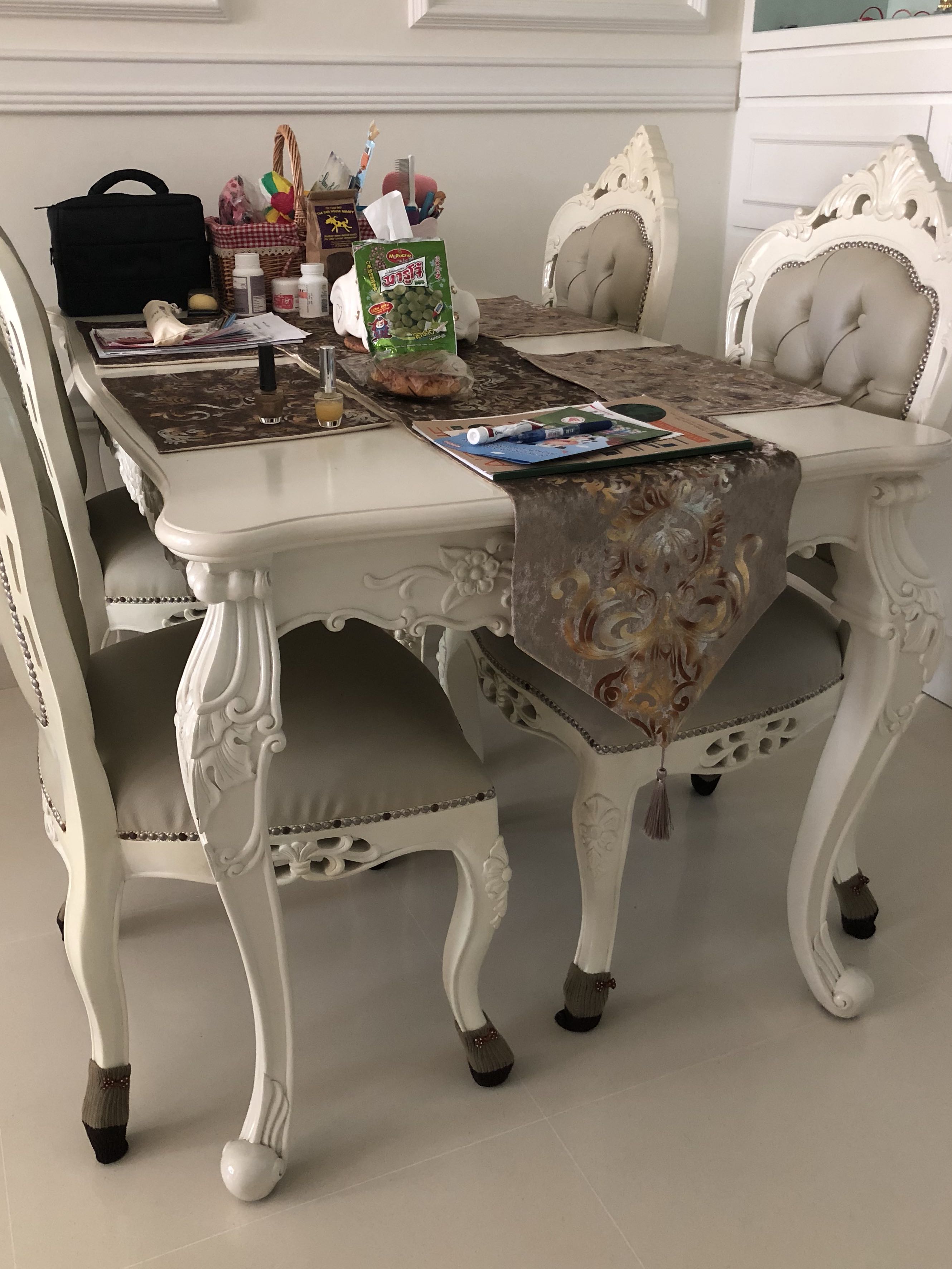 Victorian Dining Table Furniture Tables Chairs On Carou Victorian Dining Table Furniture