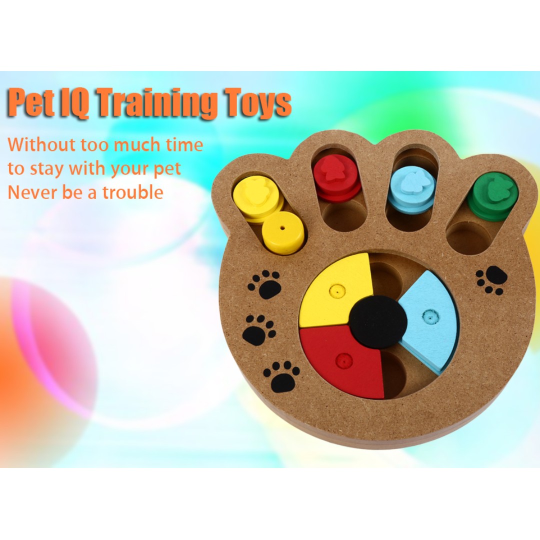 WOODEN PAW SHAPE PET TREAT FOOD HIDING PUZZLE IQ TRAINING