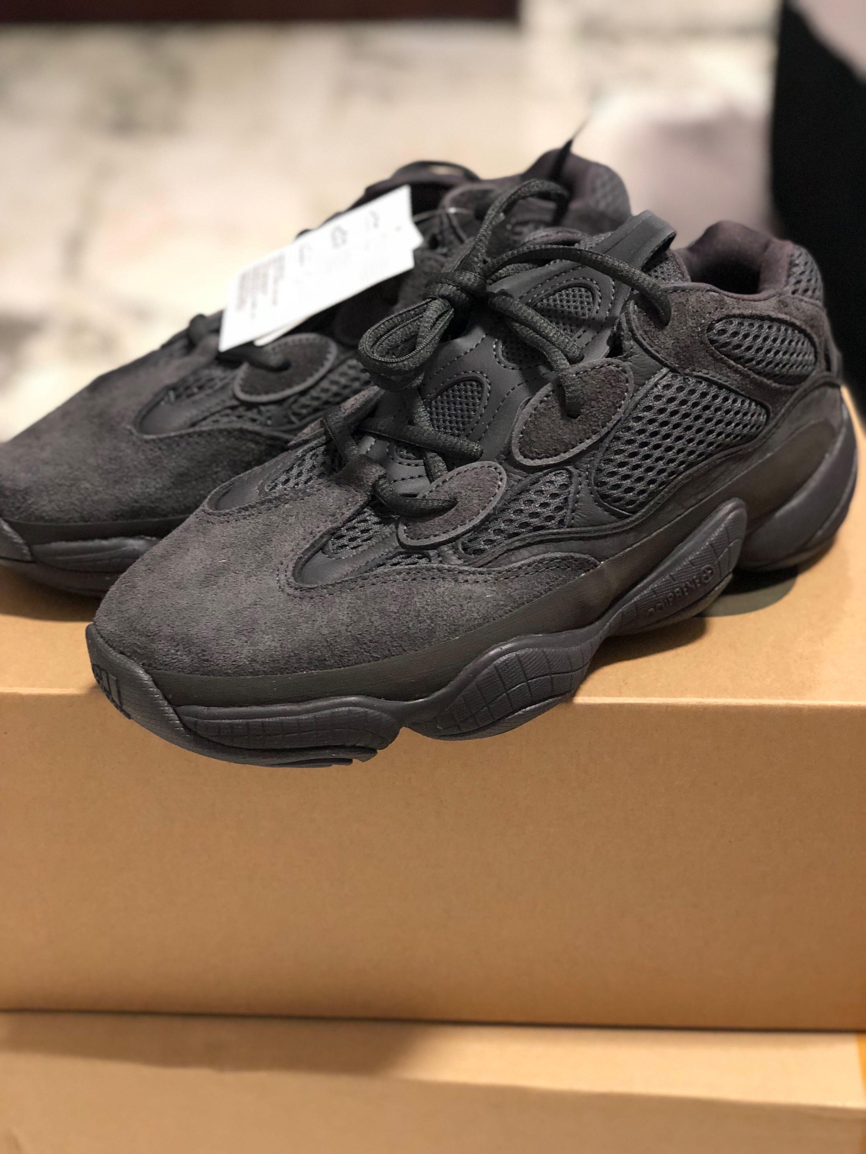 yeezy 500 black size 8