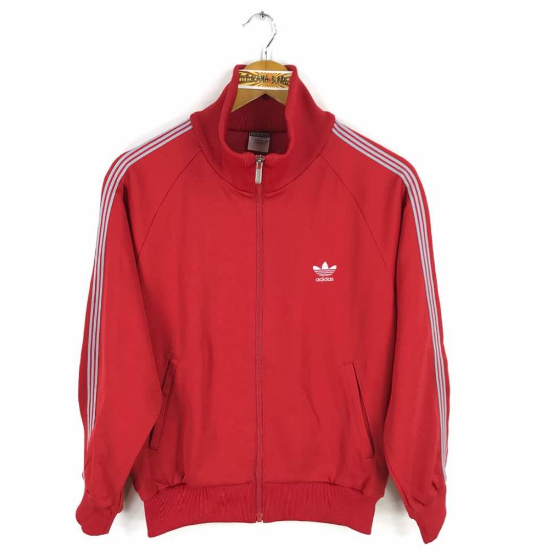 Sweater store adidas merah
