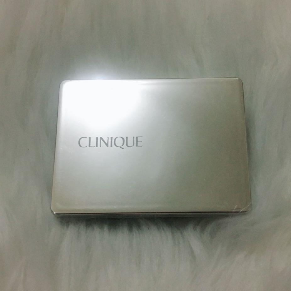 Clinique Eyeshadow (Category: Makeup) located in Manila. Submitted by poeticallyinfamous (Listing ID 181128296, Image 1). Description: Clinique Eyeshadow 💯 Authentic 350 this is my extra eyeshadow palette. it can also be used as brow powder. i usually wet my blush before application. .