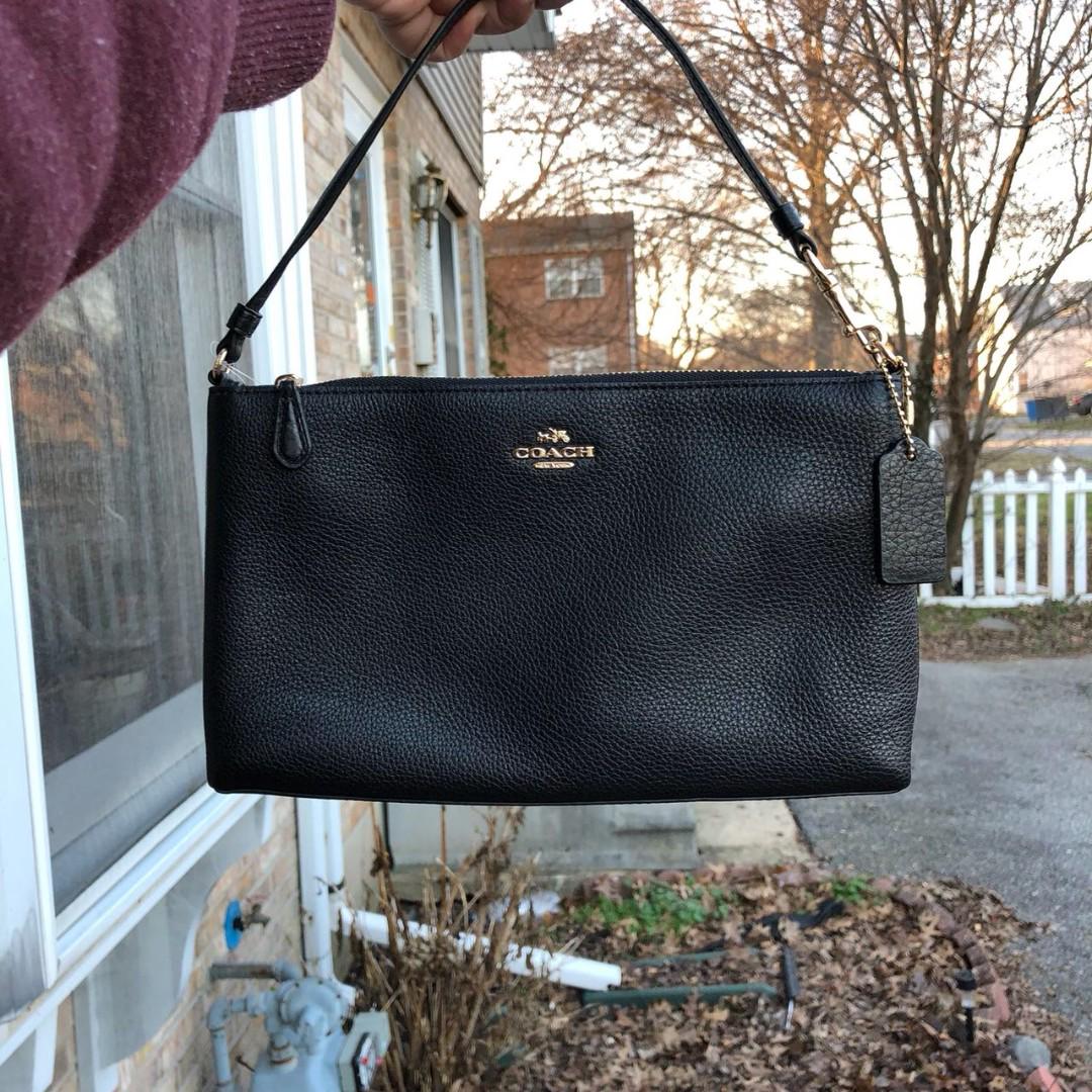 Coach large shop wristlet 25