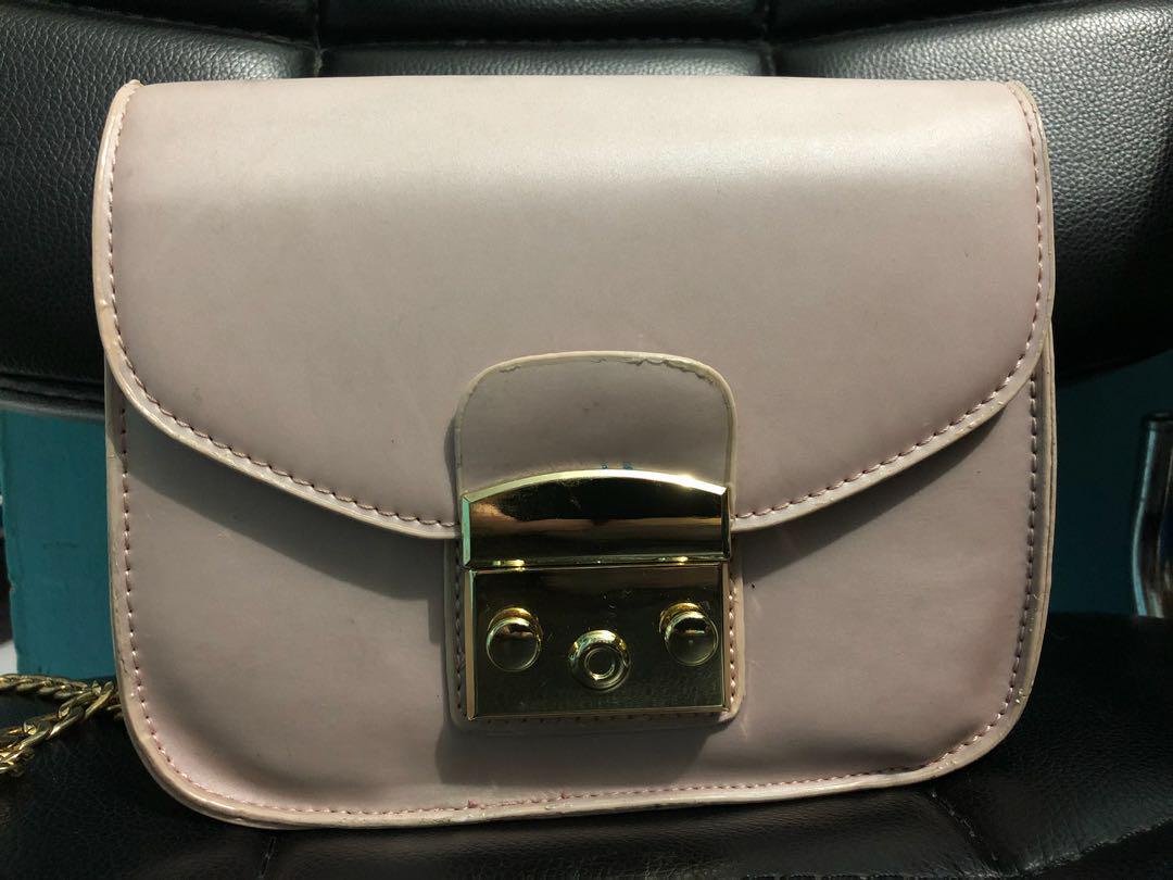 Doria dore bag price best sale