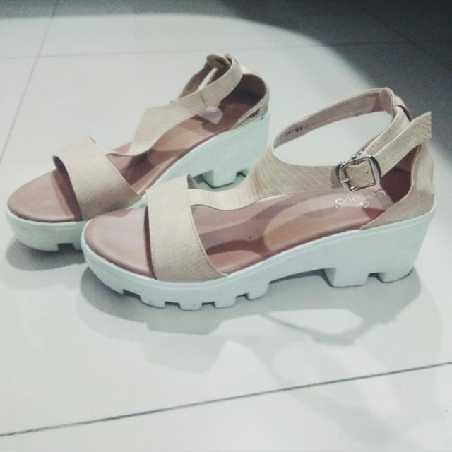 High Heels Higheels Wedges Sepatu Hak Sepatu Wanita Woman Shoes Sendal Block Heels Hak Tinggi Nude Cream Pesta Fesyen Wanita Sepatu Di Carousell