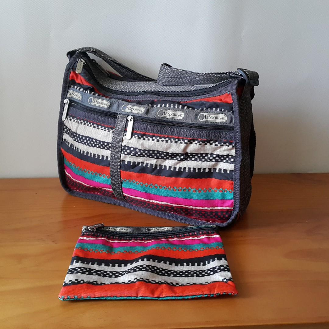 Lesportsac Deluxe Everyday Bag Style 7507