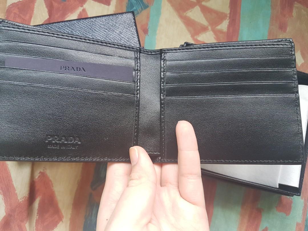 Men Prada DNA Printed Bifold Wallet Authentic, Men's Fashion, Watches &  Accessories, Wallets & Card Holders on Carousell