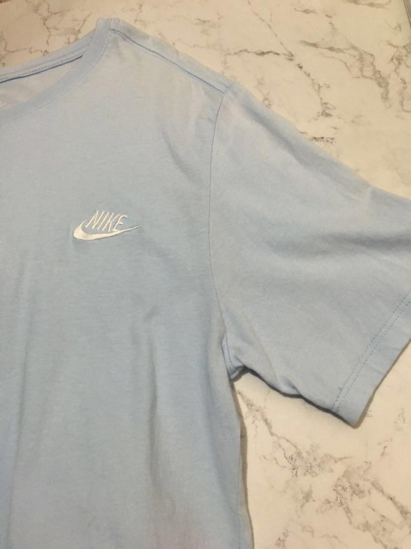 baby blue nike t shirt