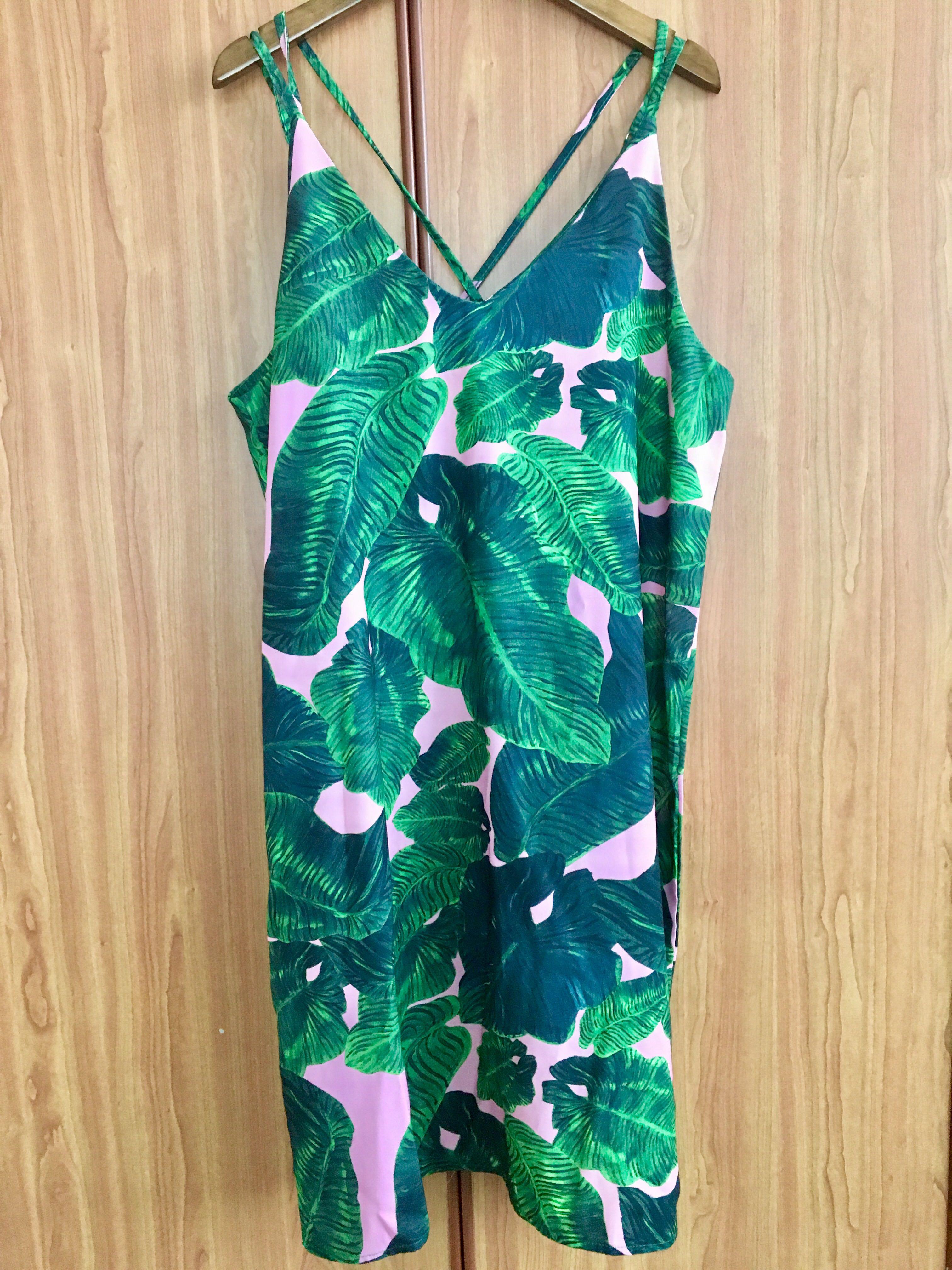 green leaf print dress