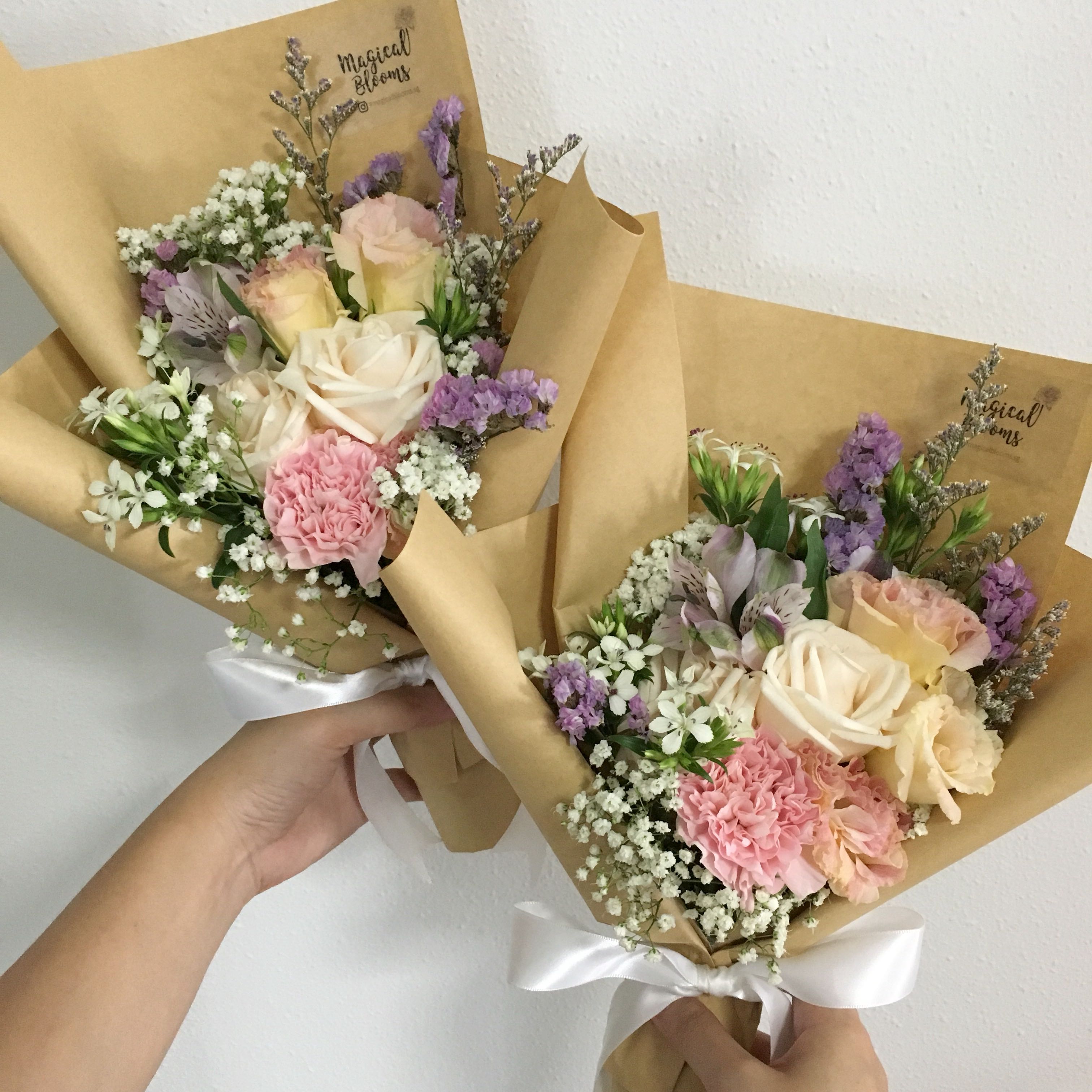 White Rose With Pink Flowers Mix Flower Bouquet In Pastel Theme Gardening Flowers Bouquets On Carousell