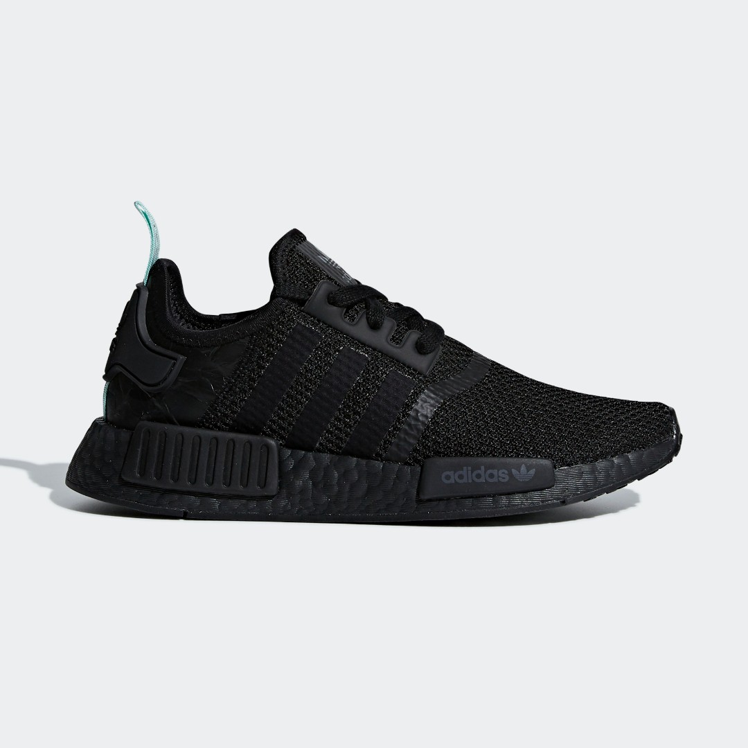 adidas nmd r1 womens black and mint