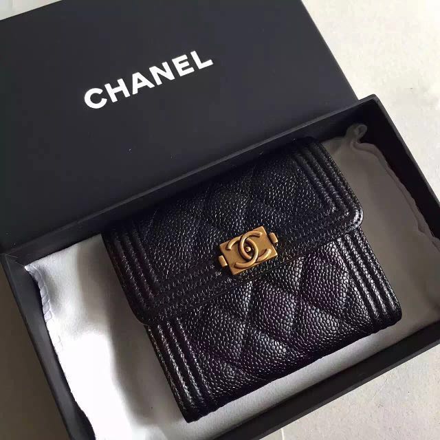 Chanel boy caviar hotsell wallet