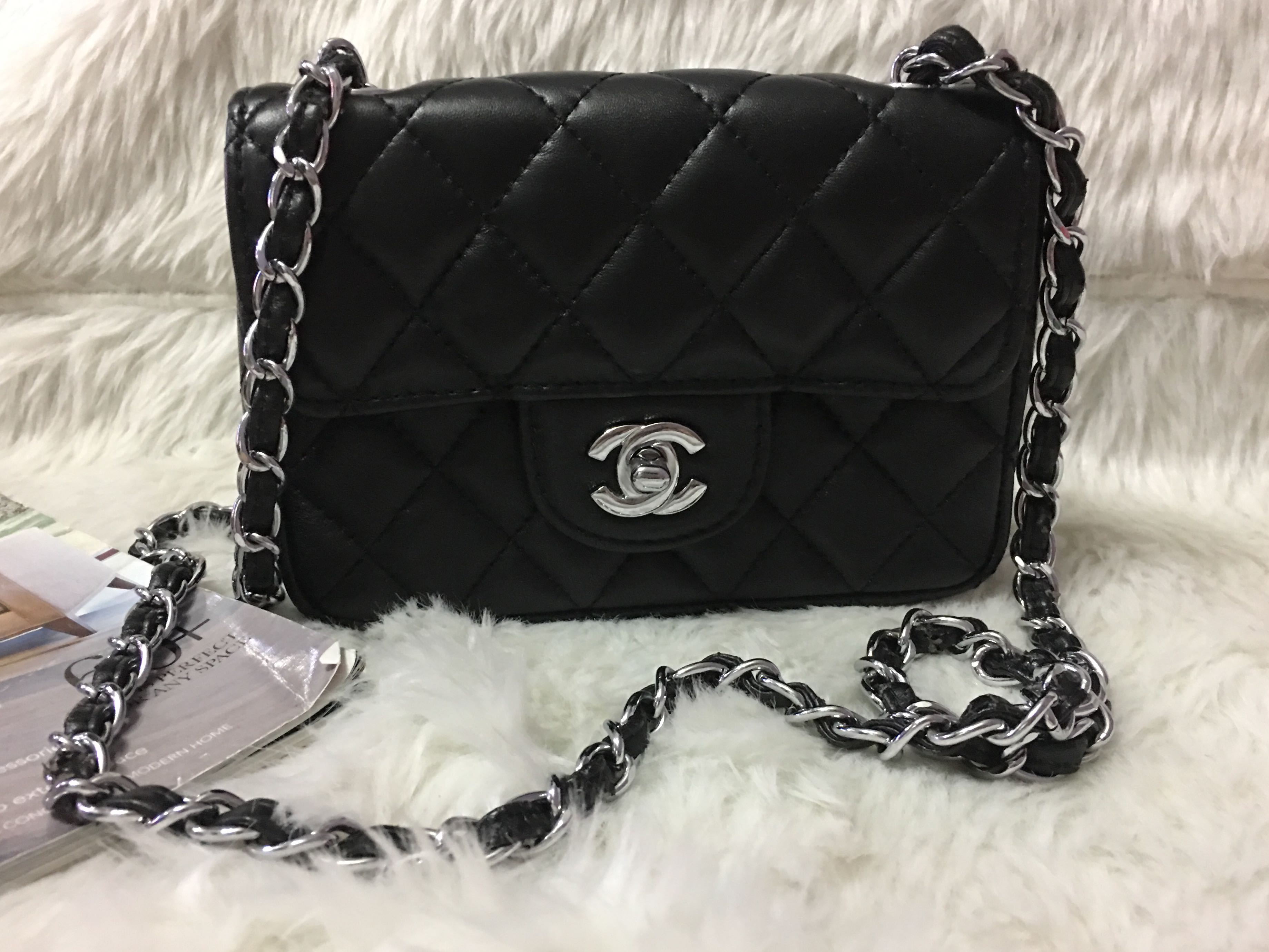 Túi Chanel bag 21k Small Lid 2122 Black  Nice Bag