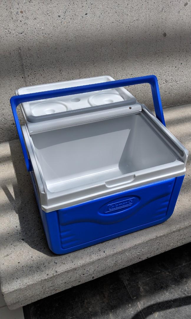 Coleman ice box small top