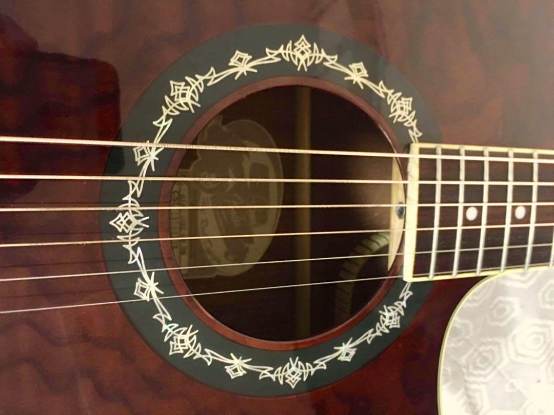 FENDER hot rod design Tbucket 300Ce acoustic guitar, Hobbies & Toys