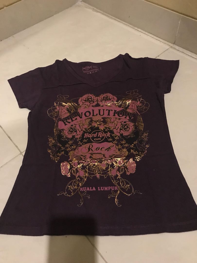 Kaos Hardrock Cafe Kuala Lumpur Original Fesyen Wanita Pakaian Wanita Di Carousell