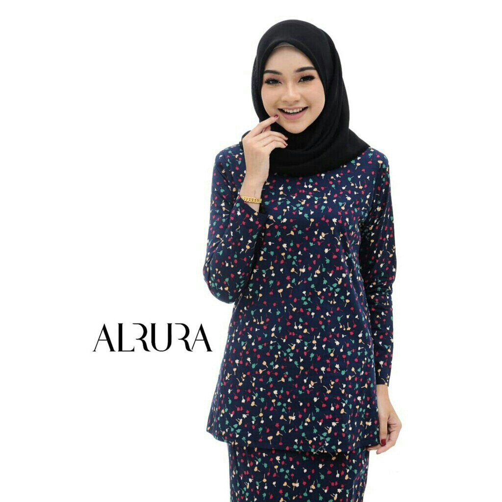 Mini Kurung Cotton Bunga Kecil Aidiladhasales Muslimah Fashion Two Piece On Carousell