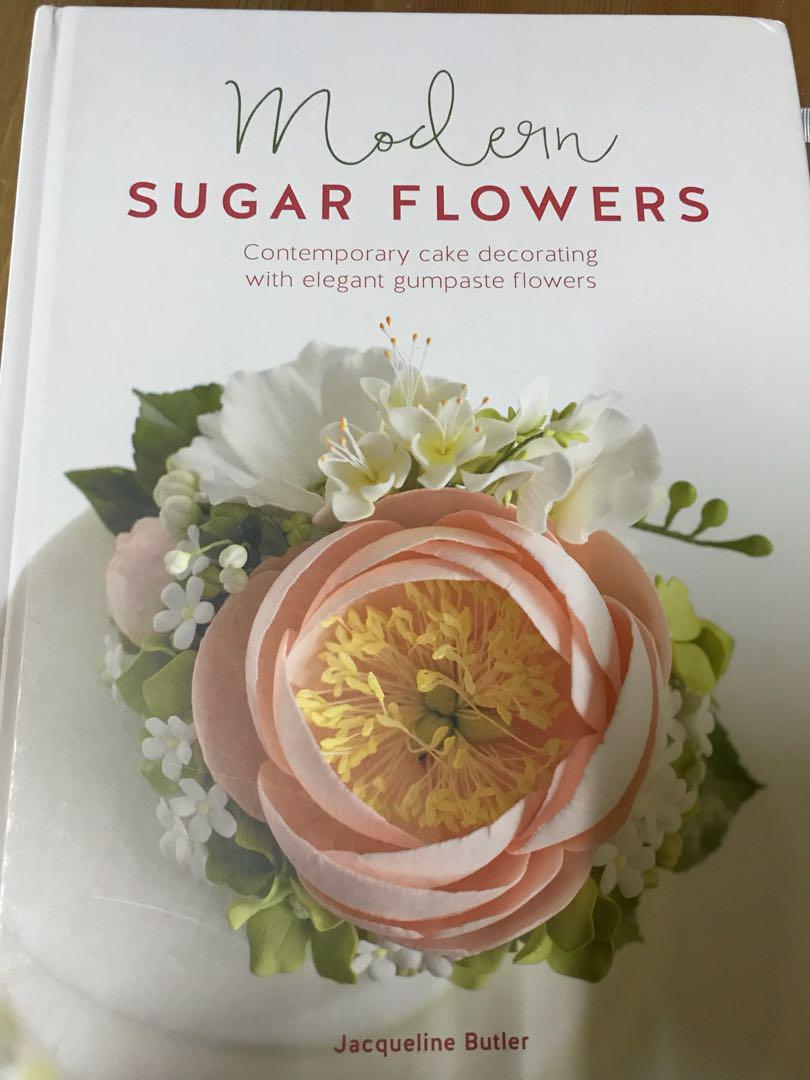 Modern Sugar Flowers Book , Hobbies & Toys, Books & Magazines