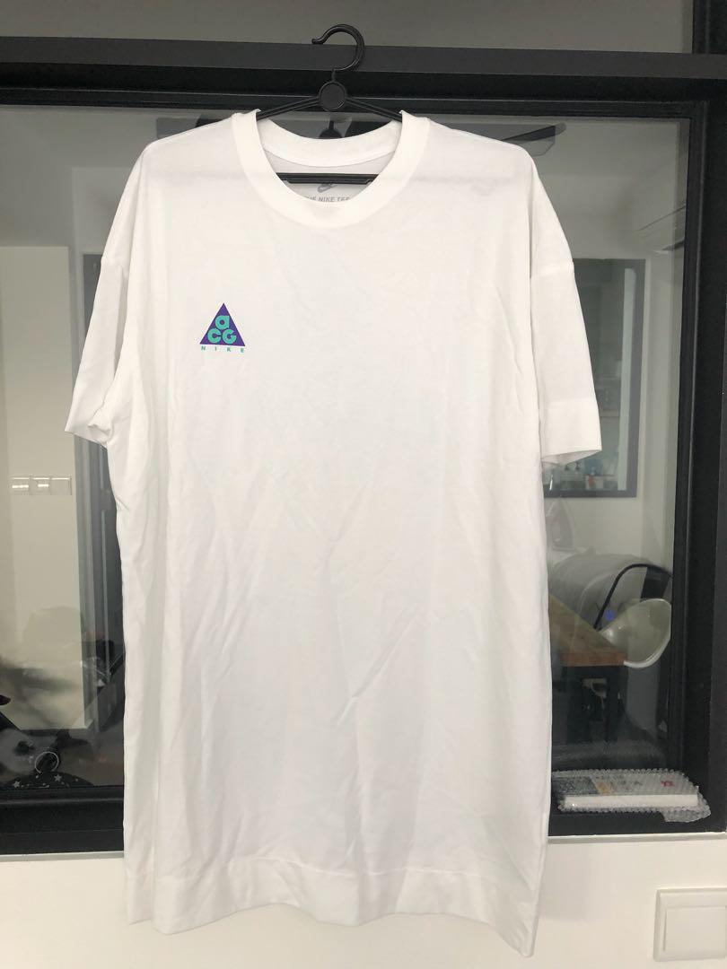 nike acg white t shirt